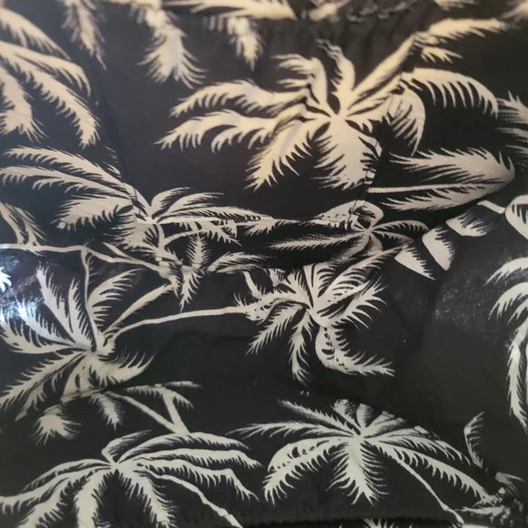 Rattan Straw Crossbody Bag. - Picture 5 of 5